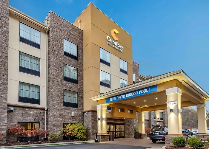 Comfort Inn & Suites Pittsburgh South